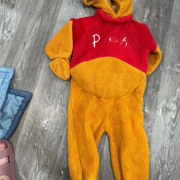 Vintage Winnie the Pooh costume - Picture 2 of 6